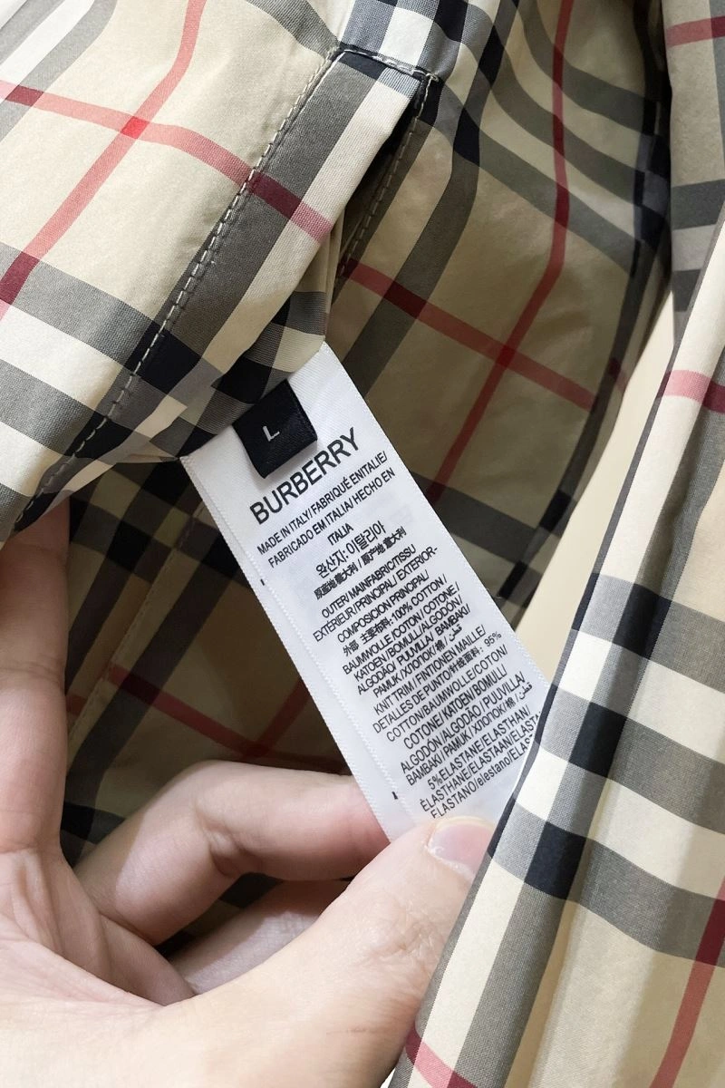 Burberry Outwear StreetReady 105615