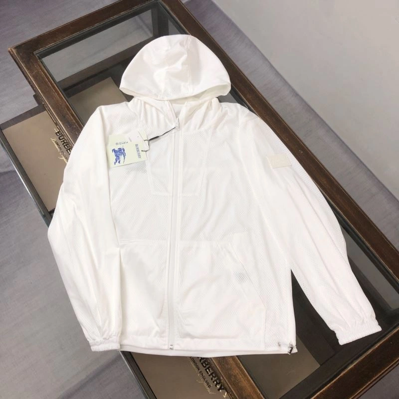 Practical Burberry Outwear 105611