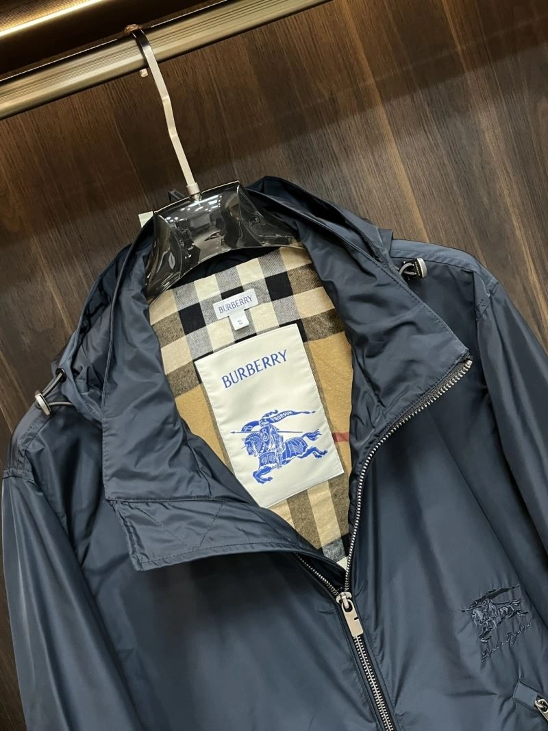 Burberry Outwear Stretchable 105578