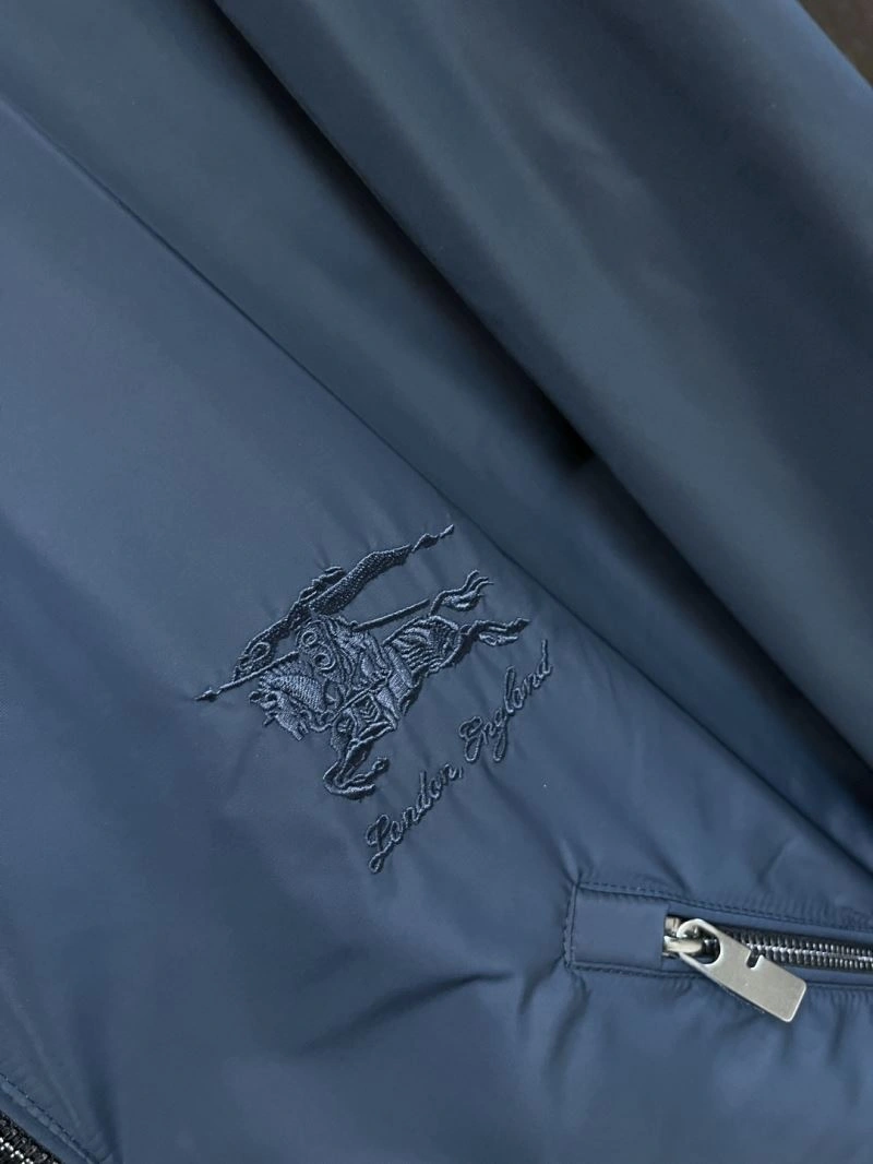 Burberry Outwear Stretchable 105578