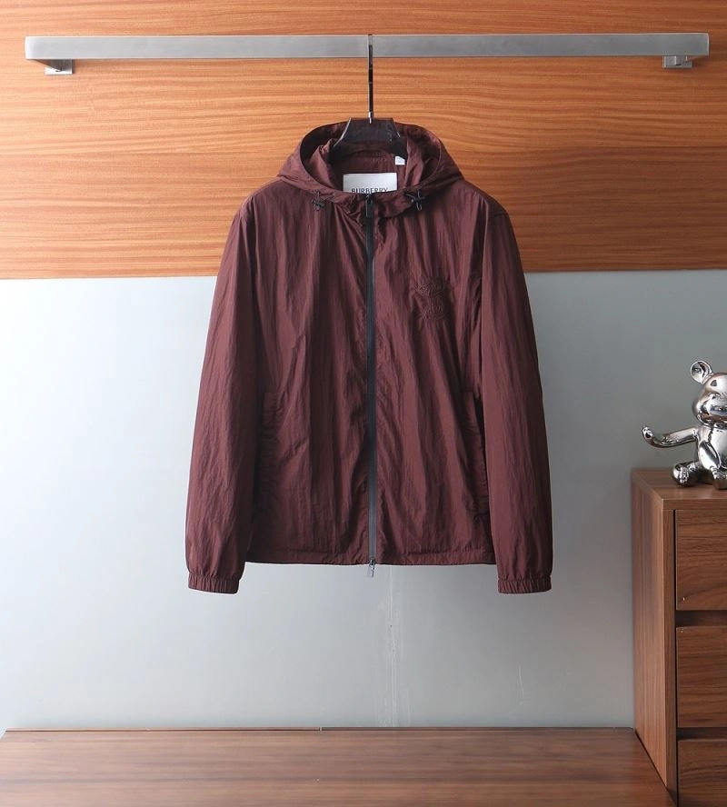 Burberry Outwear GoAnywhere 105593
