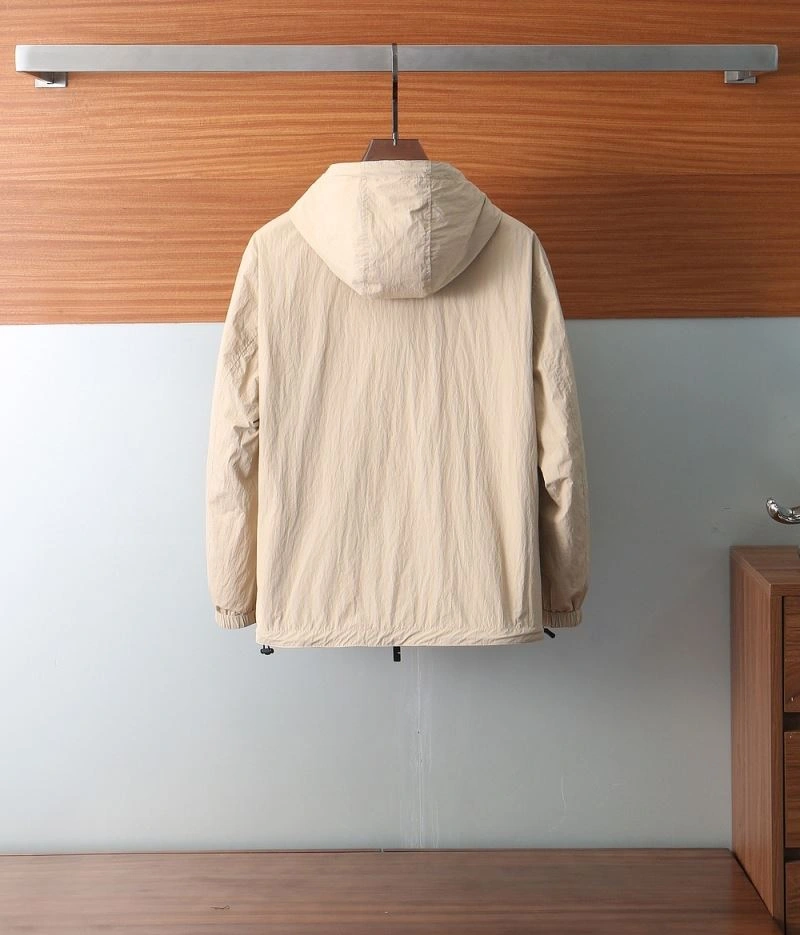 Burberry Outwear TravelReady 105551
