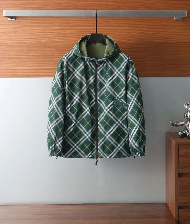 Burberry Outwear Durable 105537
