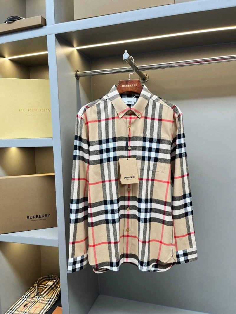 Burberry Outwear Durable 105532