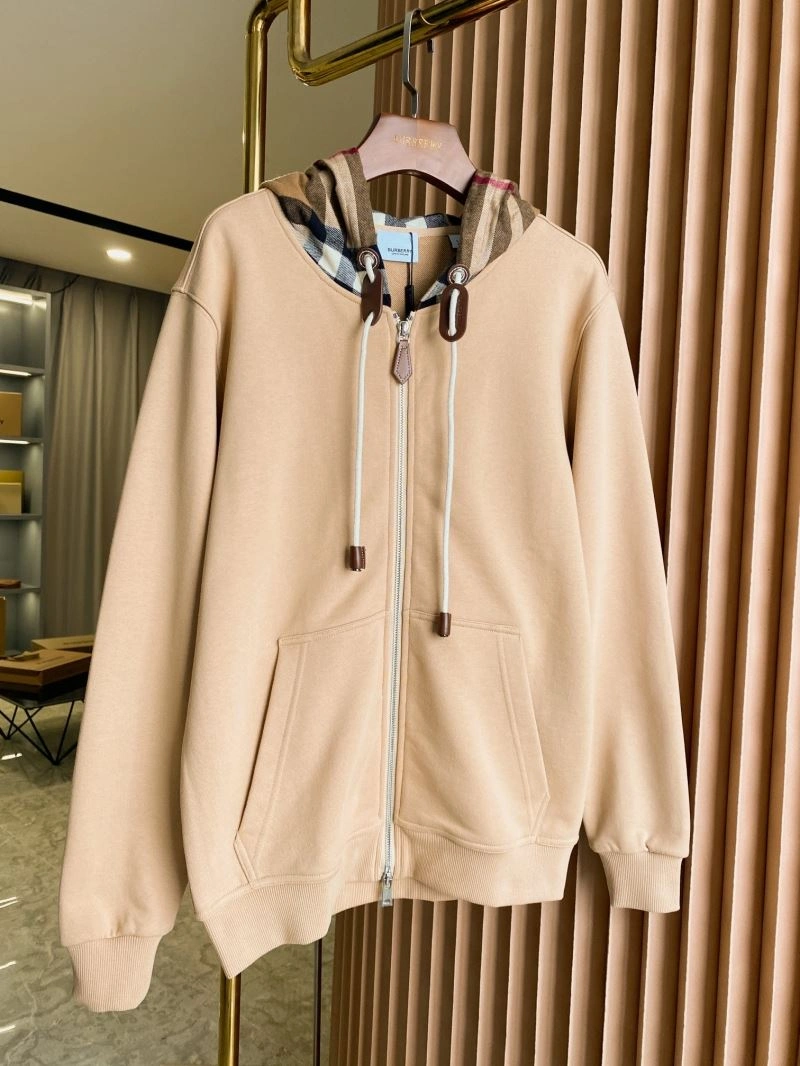 TechFriendly Burberry Outwear 105563