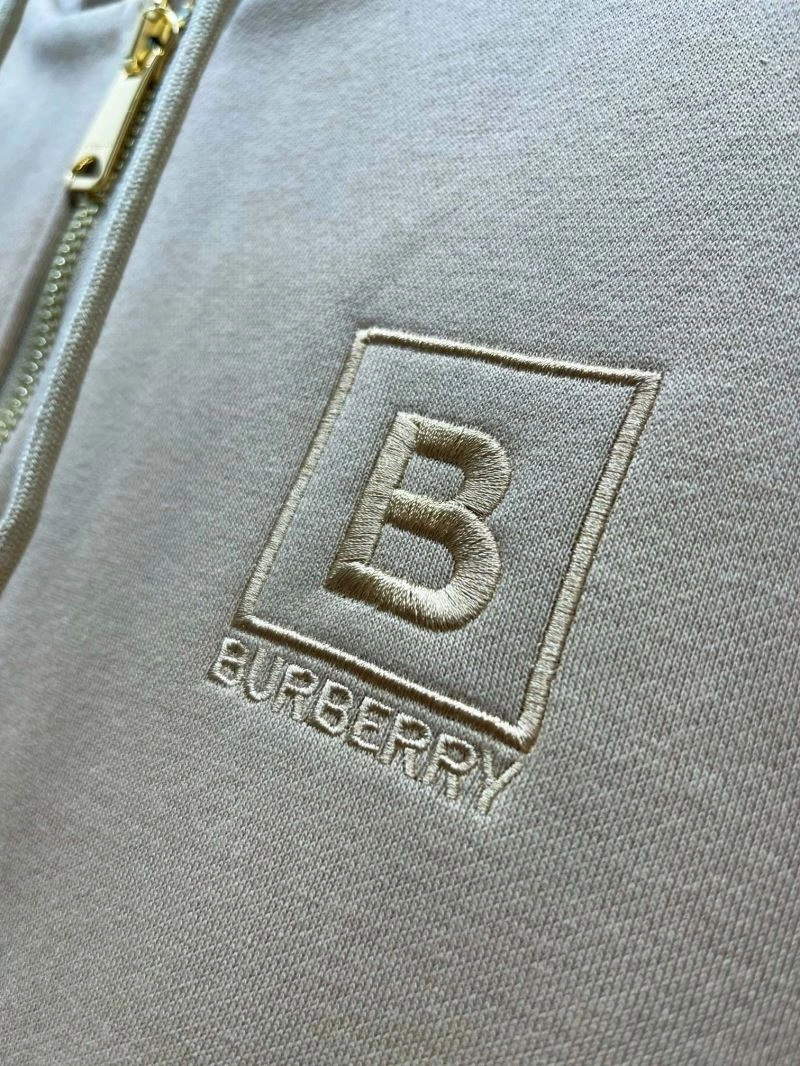 Practical Burberry Outwear 105525