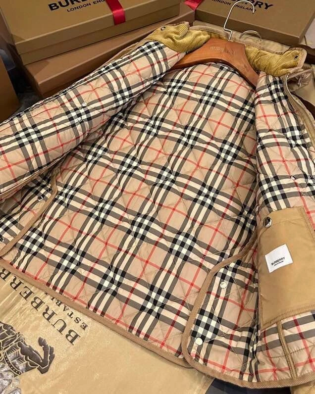 DailyWear Burberry Outwear 106085