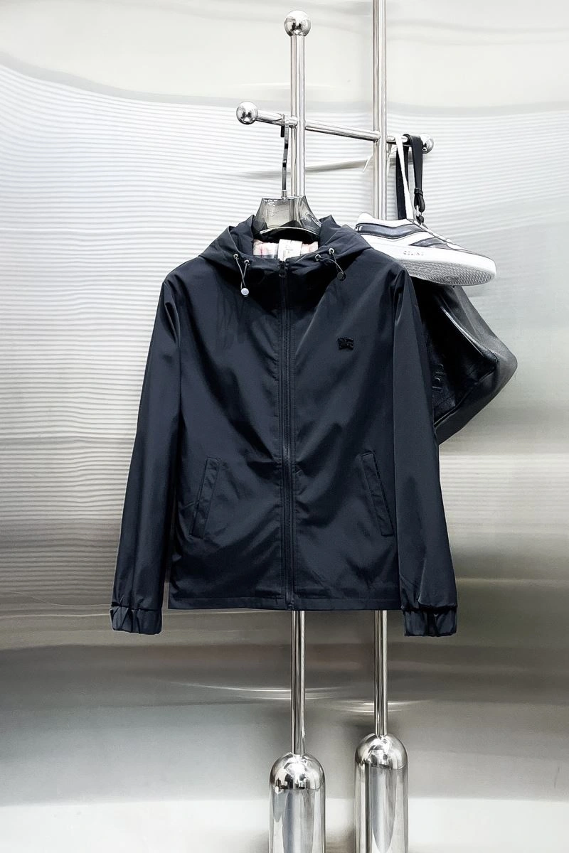 Burberry Outwear Sophisticated 102763
