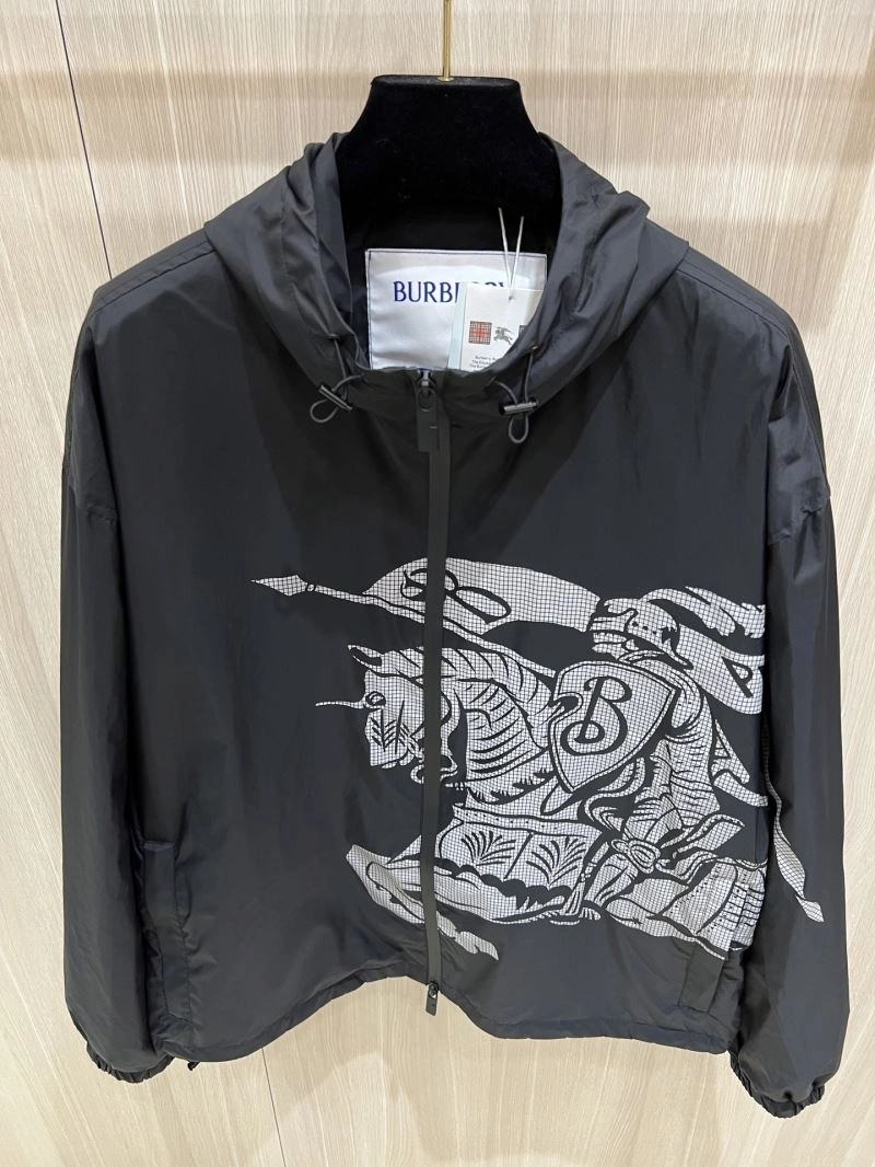 AllSeason Burberry Outwear 102745