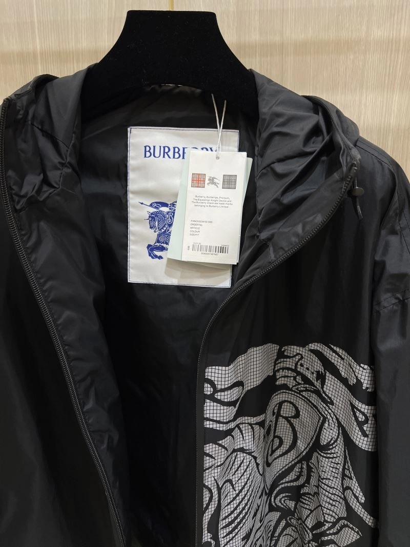 AllSeason Burberry Outwear 102745