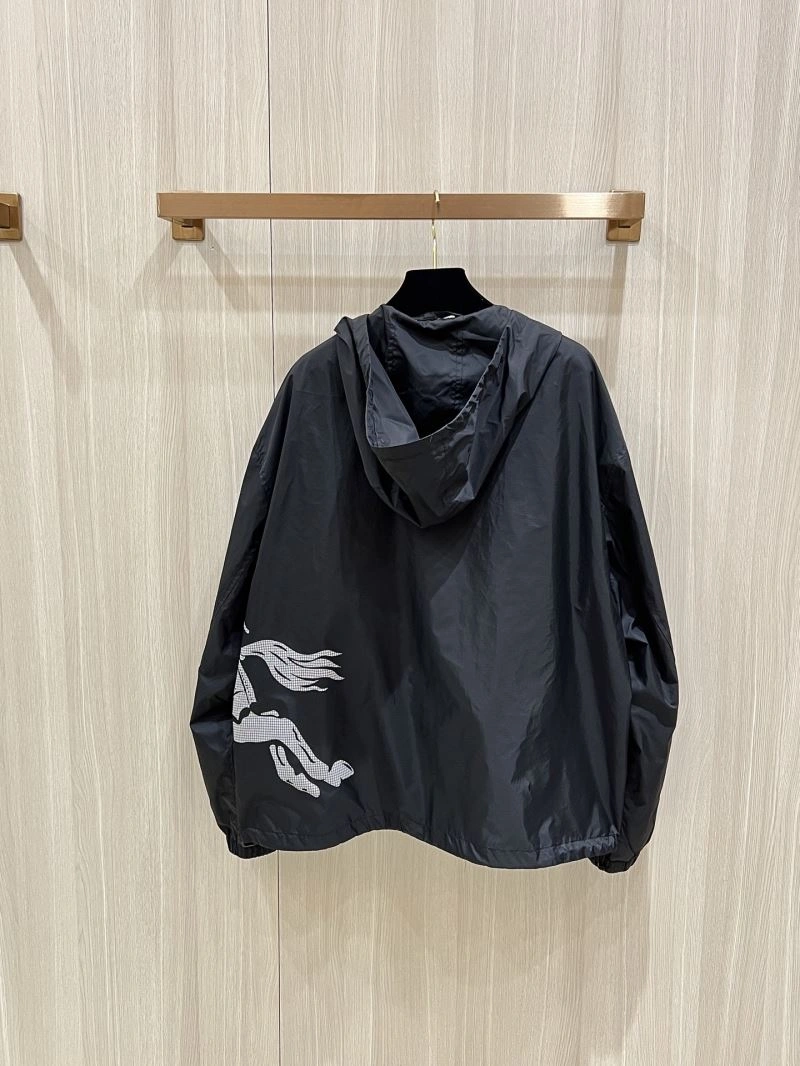 AllSeason Burberry Outwear 102745