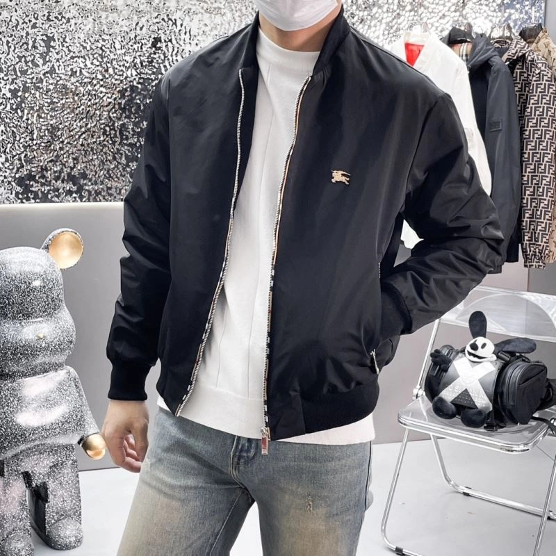 Functional Burberry Outwear 102808