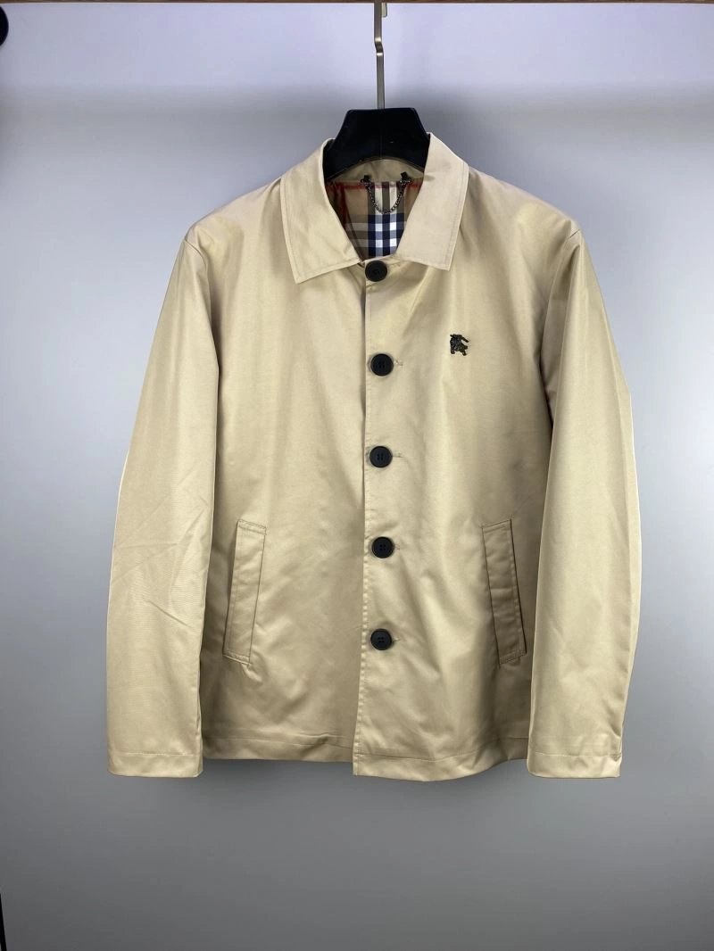 Timeless Burberry Outwear 102772