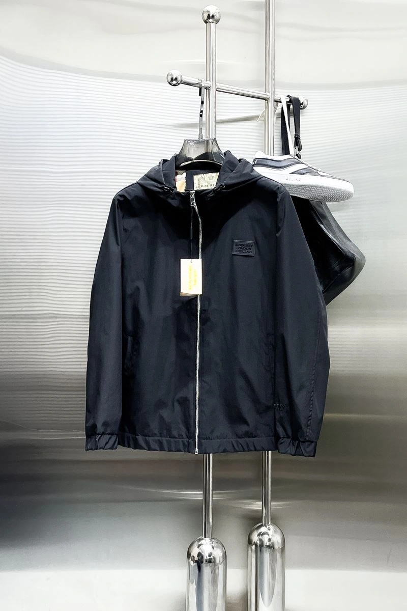 Burberry Outwear Neat 102781
