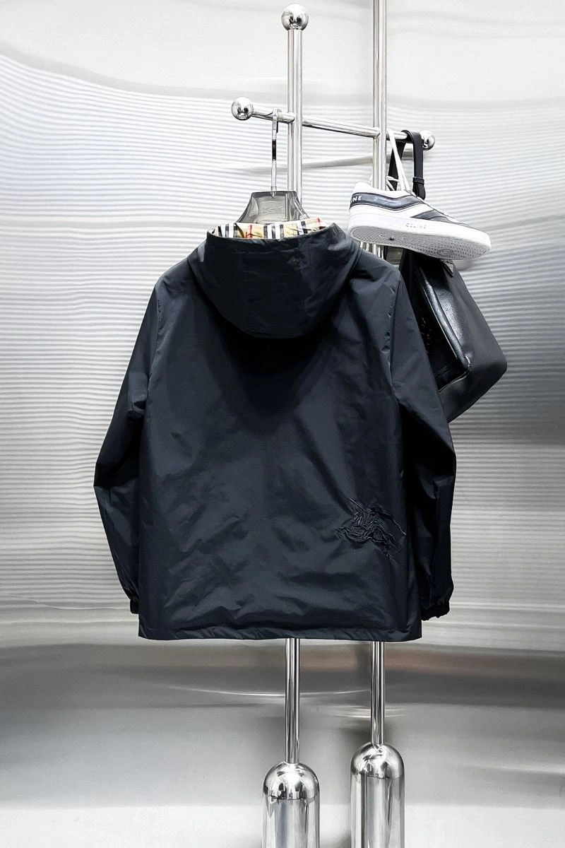 StreetReady Burberry Outwear 102735