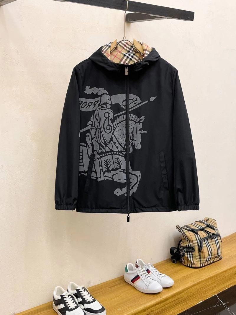 FashionForward Burberry Outwear 102716
