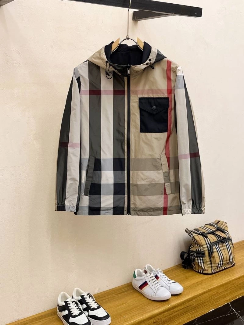 Burberry Outwear UrbanChic 102718