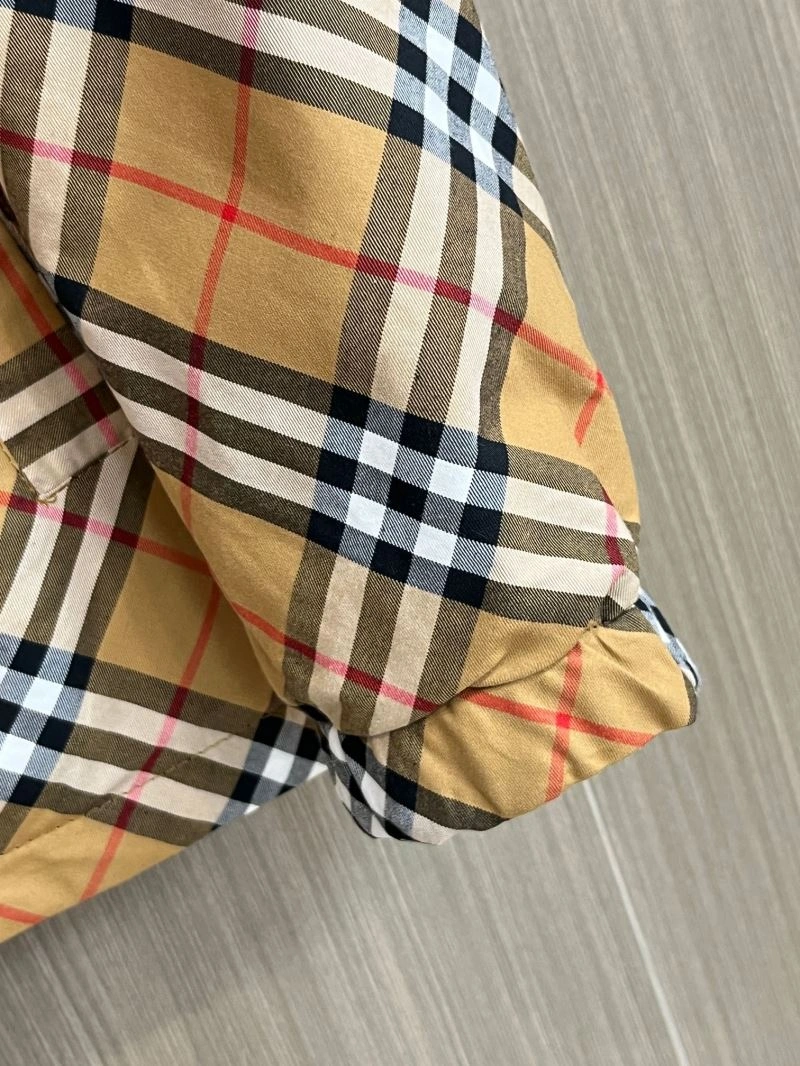 Casual Burberry Outwear 102717