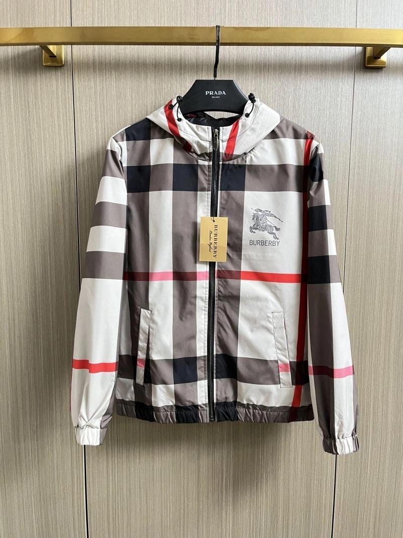 Colorful Burberry Outwear 102715