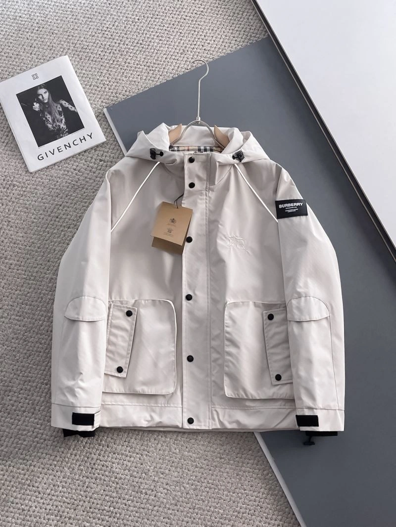 WrinkleFree Burberry Outwear 102702