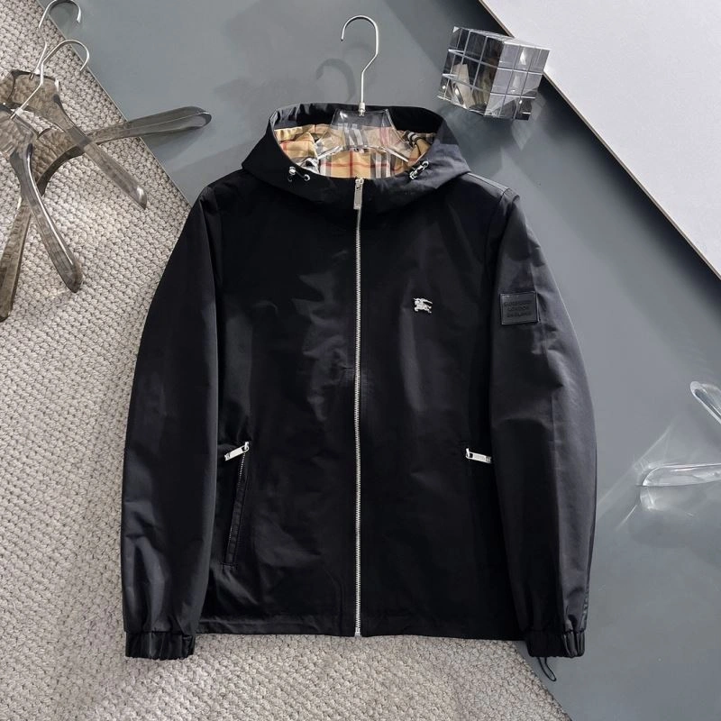 Effortless Burberry Outwear 102729