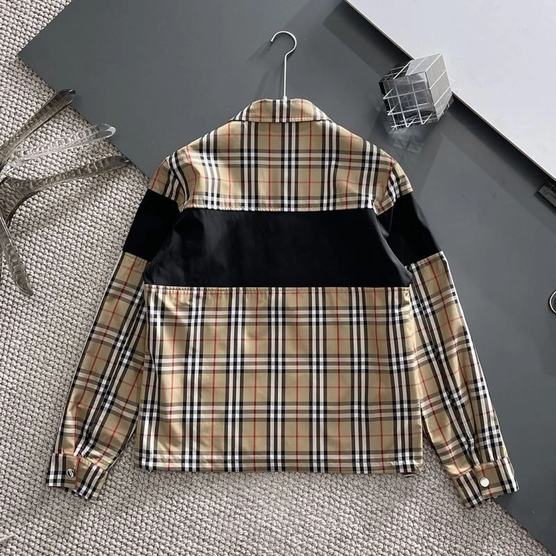 Burberry Outwear ModernLook 102695