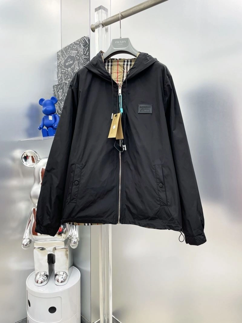 Burberry Outwear Refined 102684