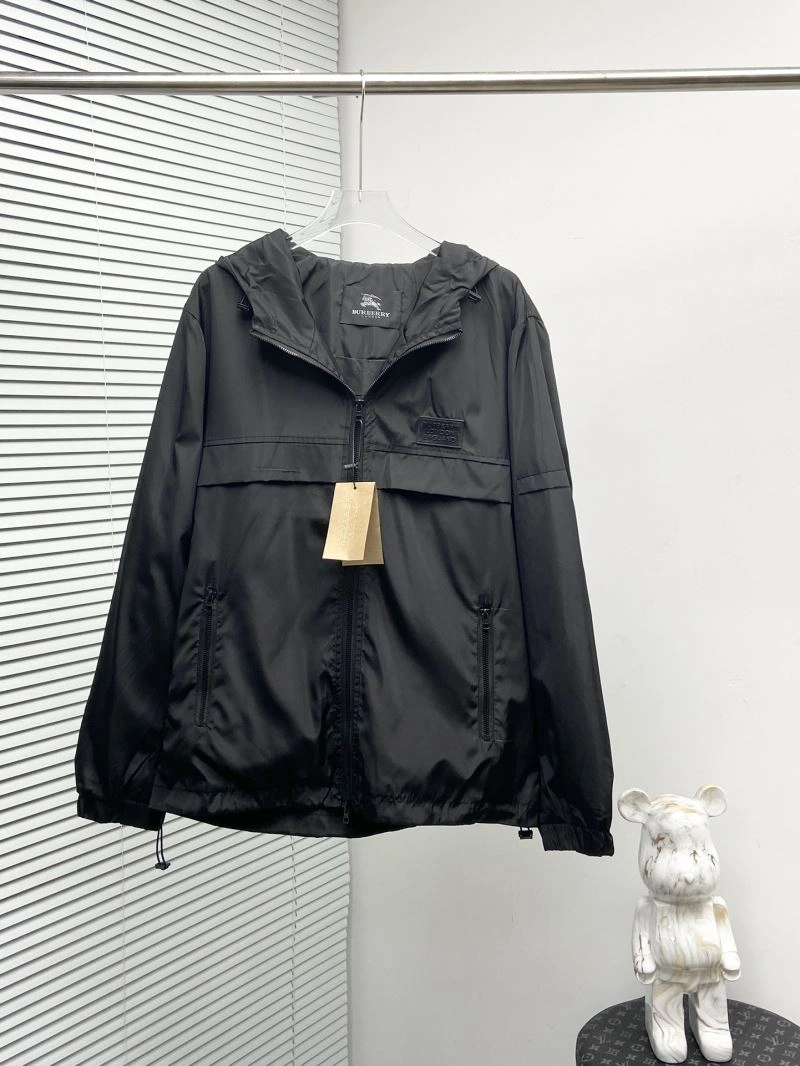 Soft Burberry Outwear 102660