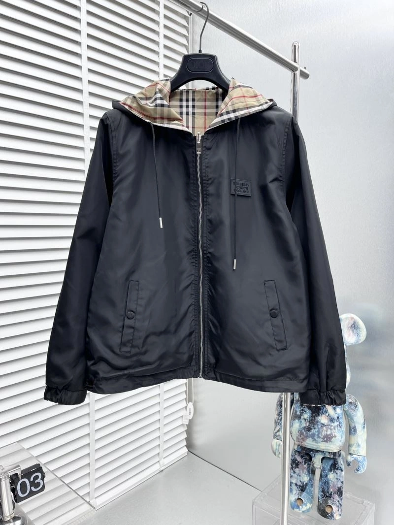Burberry Outwear WaterResistant 102662