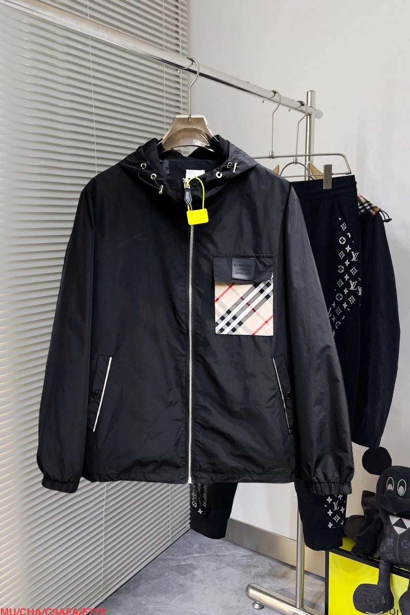 Burberry Outwear ModernLook 102280