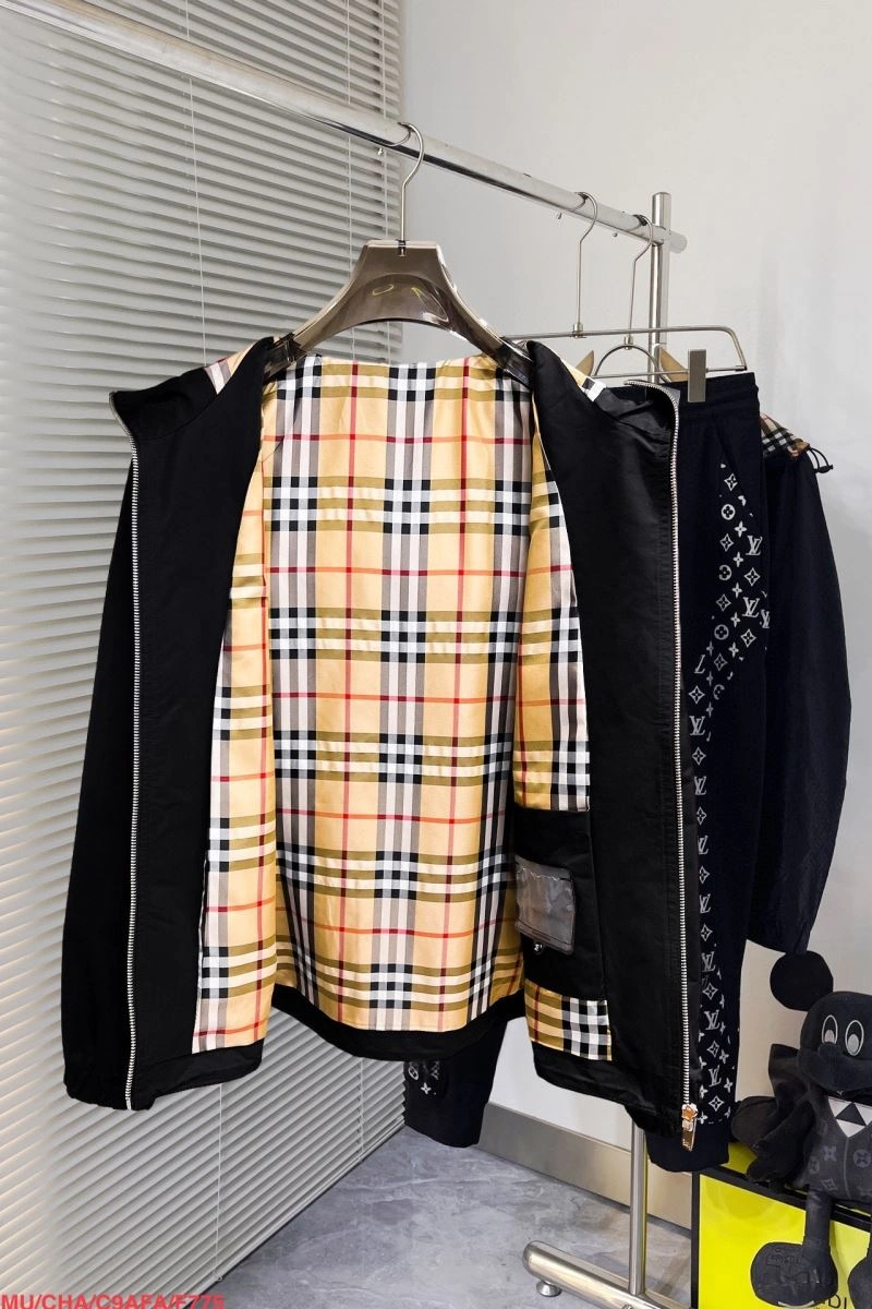Youthful Burberry Outwear 102279