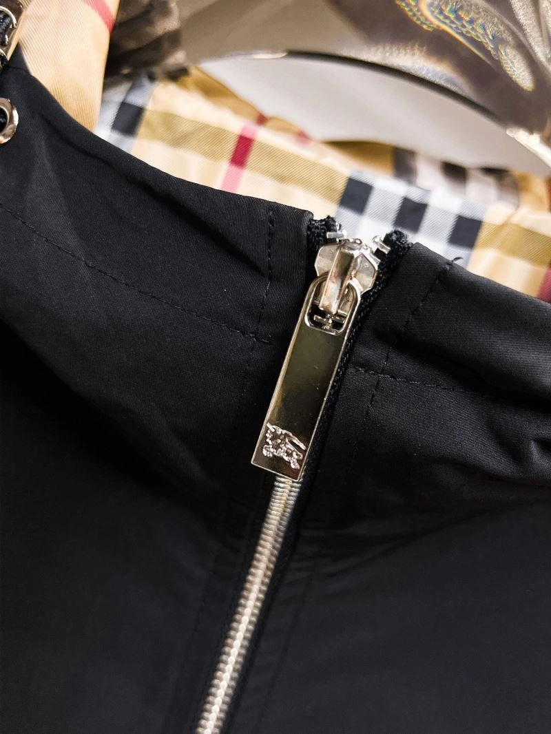 Youthful Burberry Outwear 102279