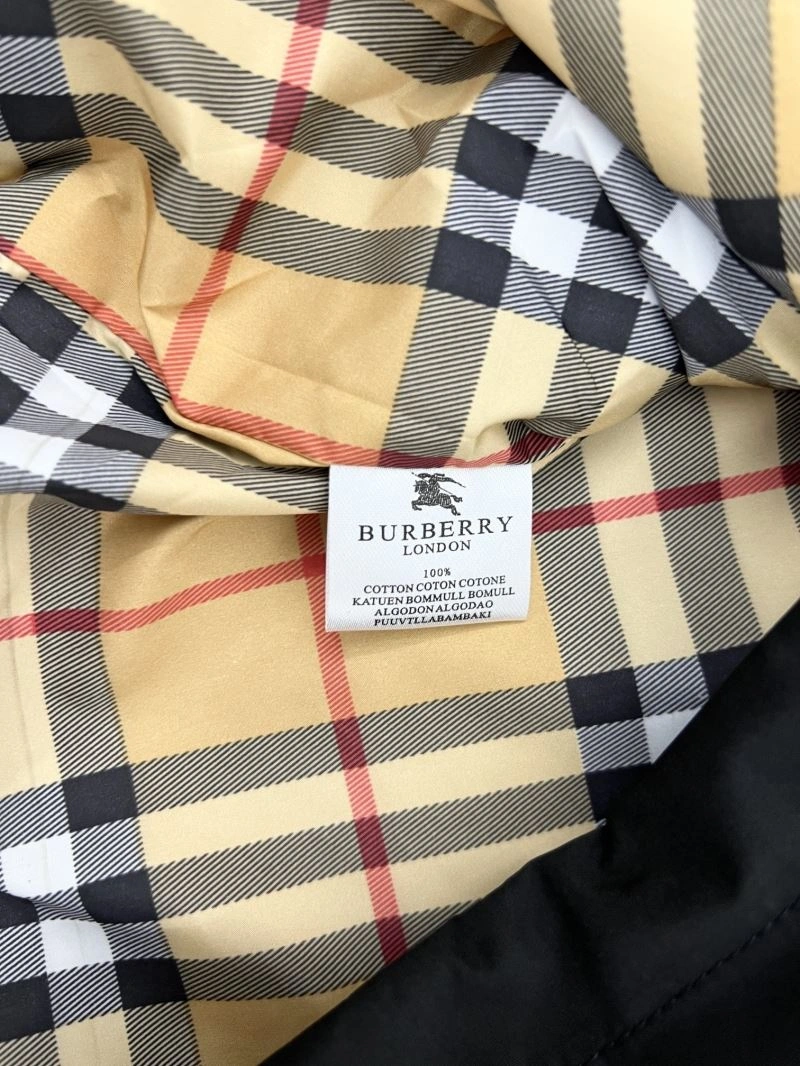 Attractive Burberry Outwear 102312