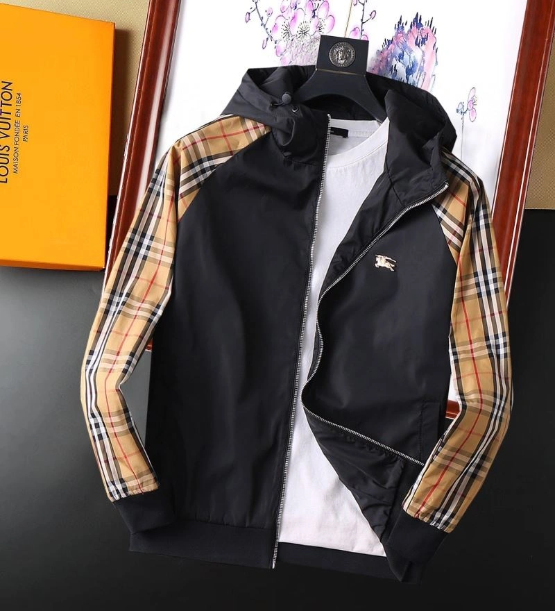 Burberry Outwear Practical 102266