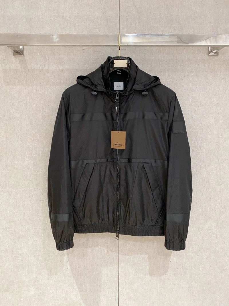 Burberry Outwear Comfortable 102297