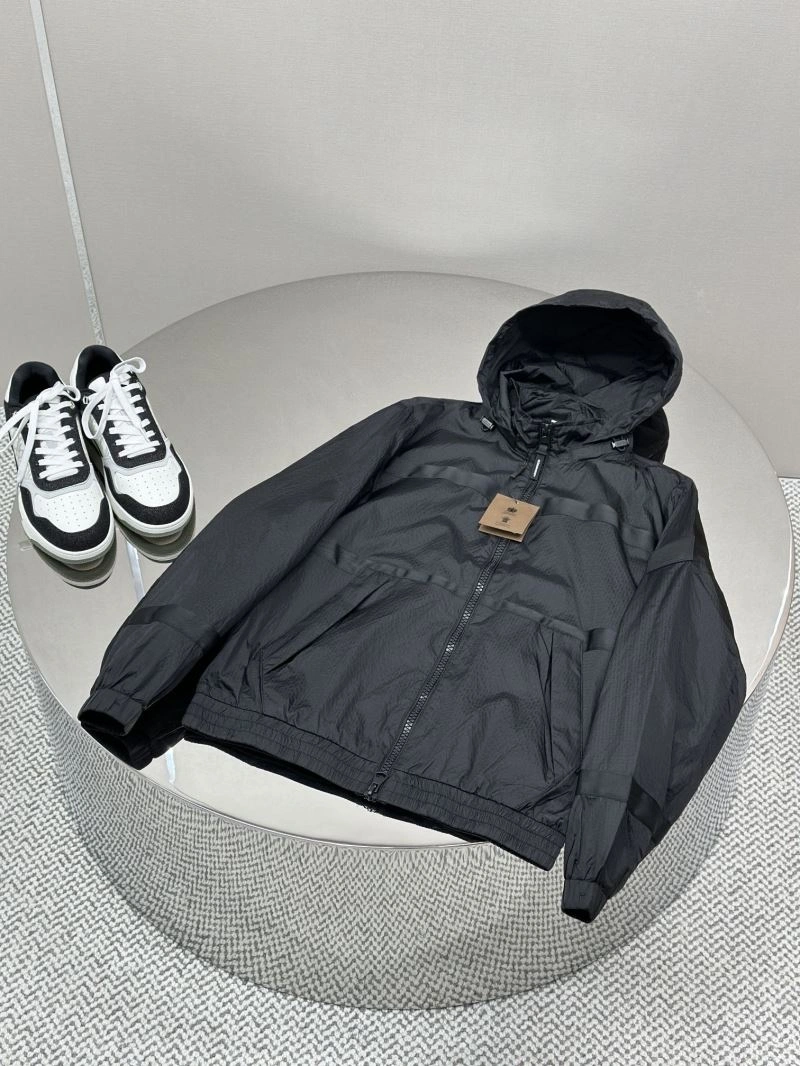 Burberry Outwear ZeroBulk 102257