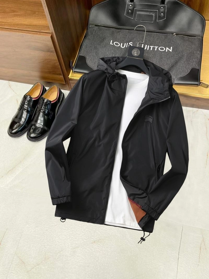 Attractive Burberry Outwear 102235