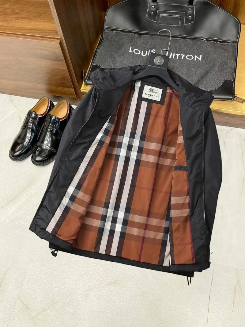 Attractive Burberry Outwear 102235