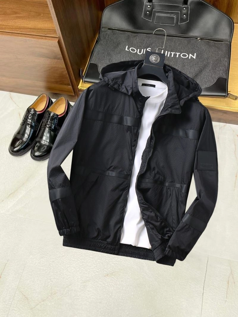 Durable Burberry Outwear 102245