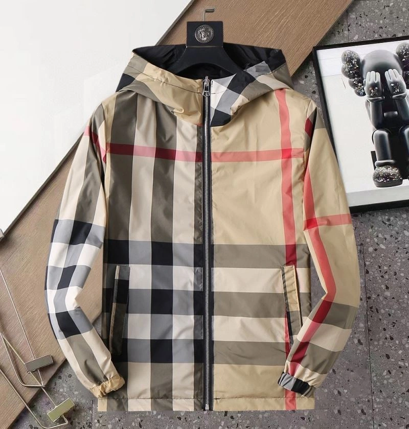 Packable Burberry Outwear 102222