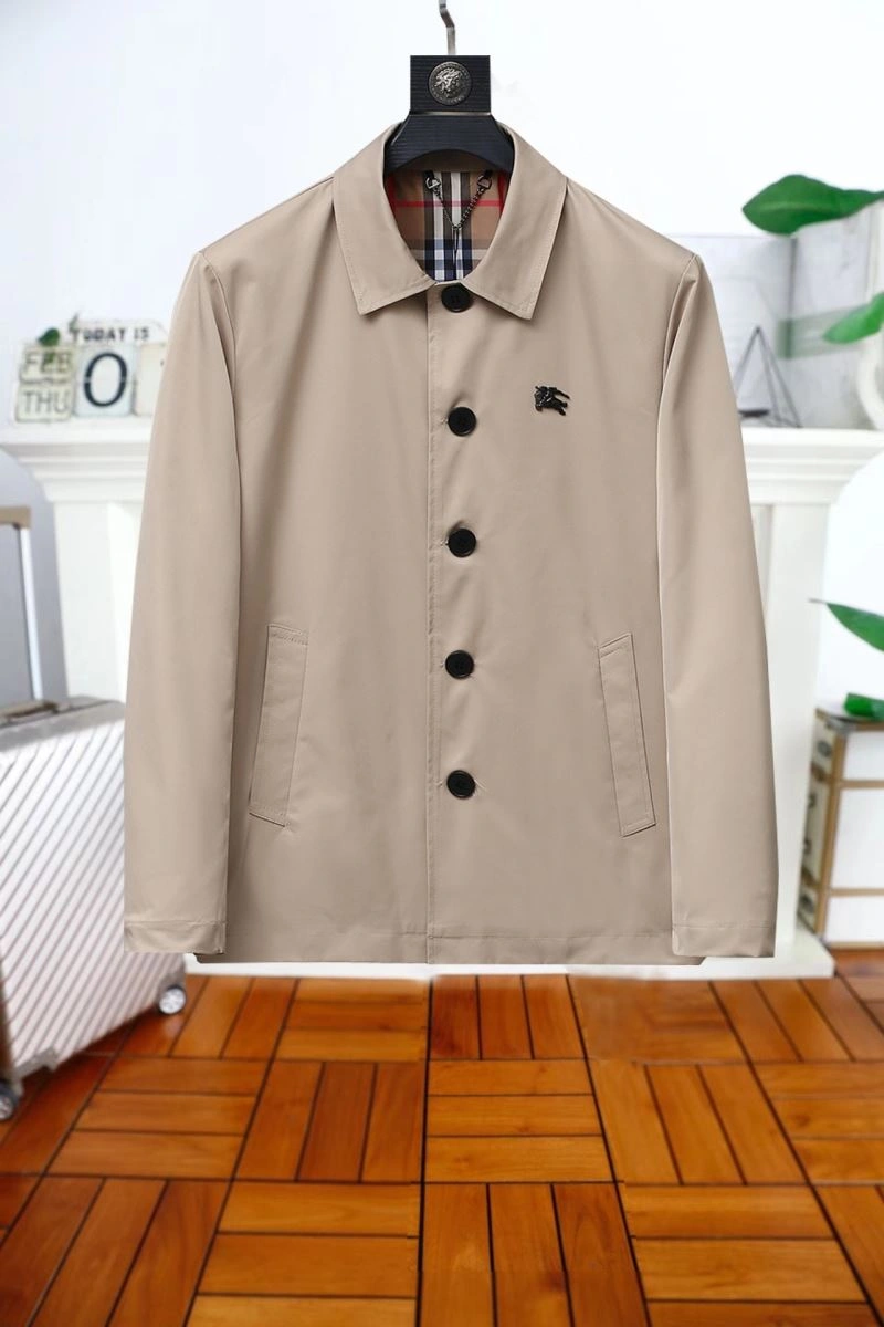 Chic Burberry Outwear 102215