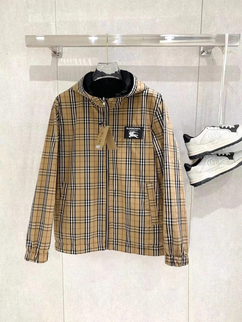 Burberry Outwear EyeCatching 102270