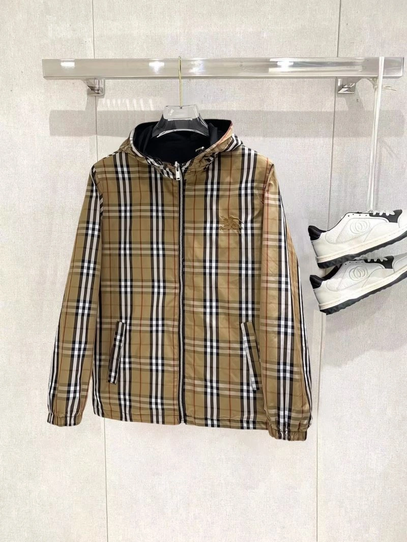 Cozy Burberry Outwear 102196