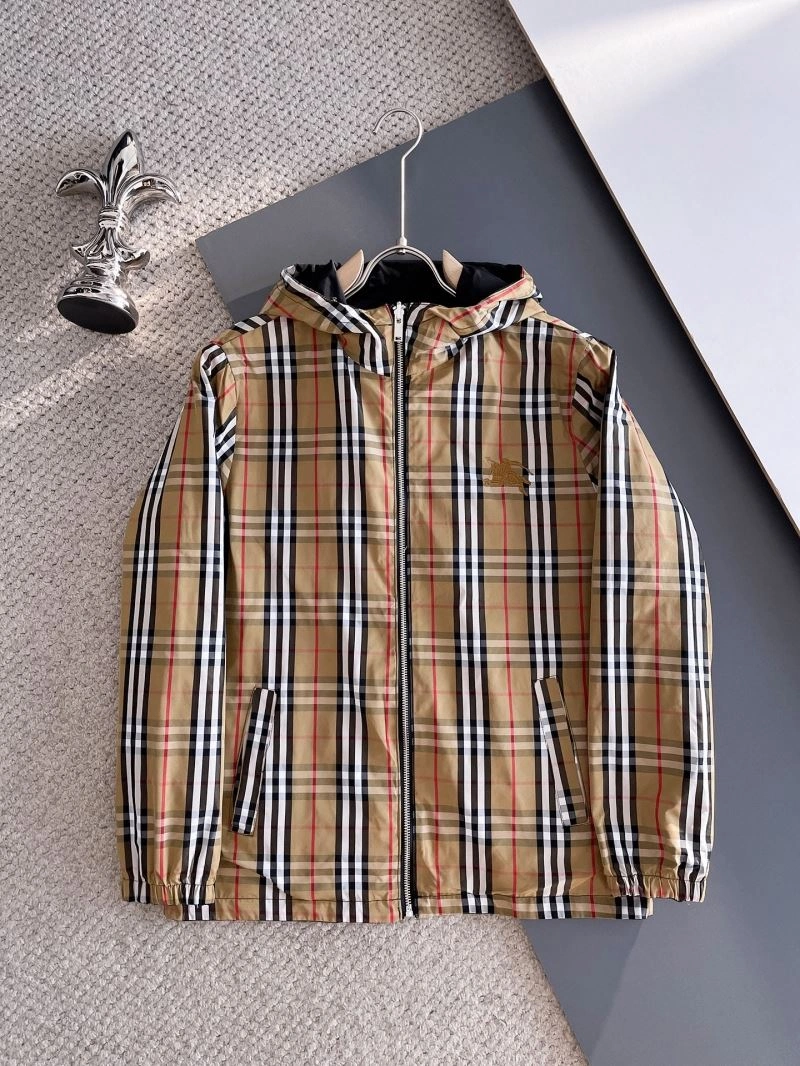 EasyCare Burberry Outwear 102189