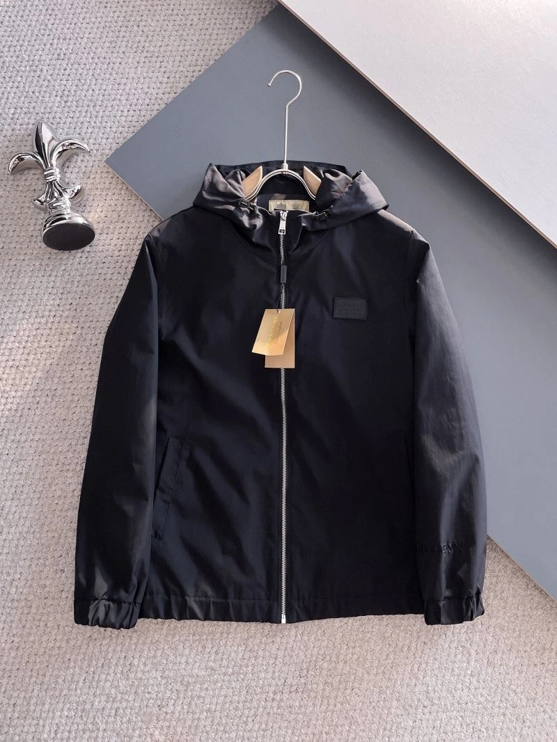 EyeCatching Burberry Outwear 102178