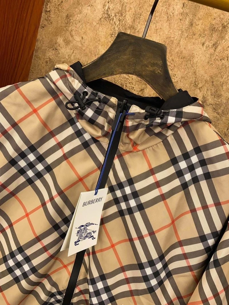 Burberry Outwear SmartChoice 102259