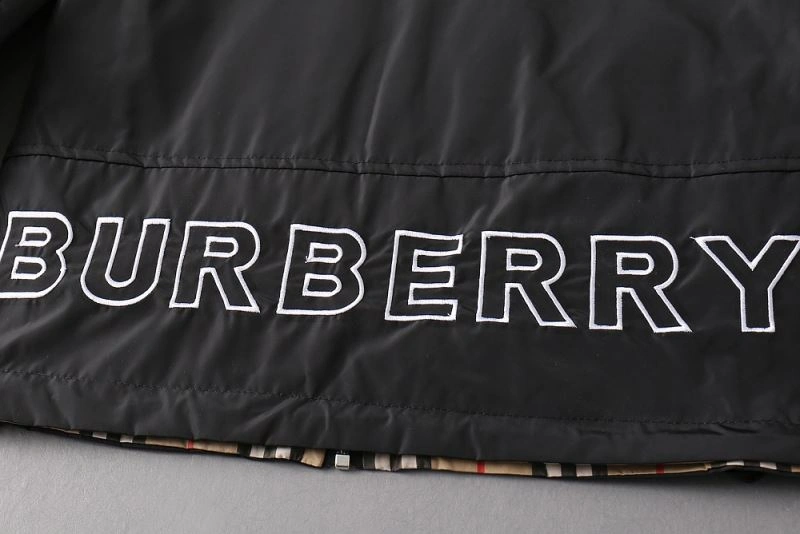 Burberry Outwear Thermal 102217
