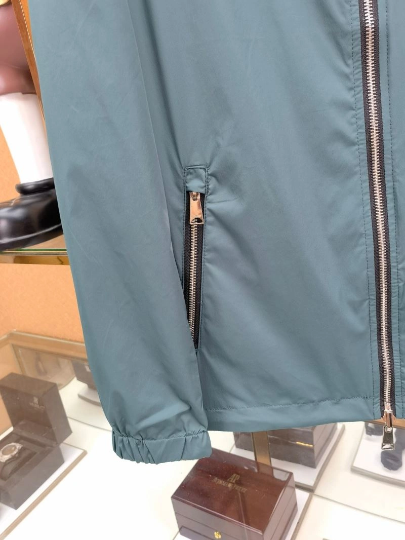 Burberry Outwear Stretchable 102171