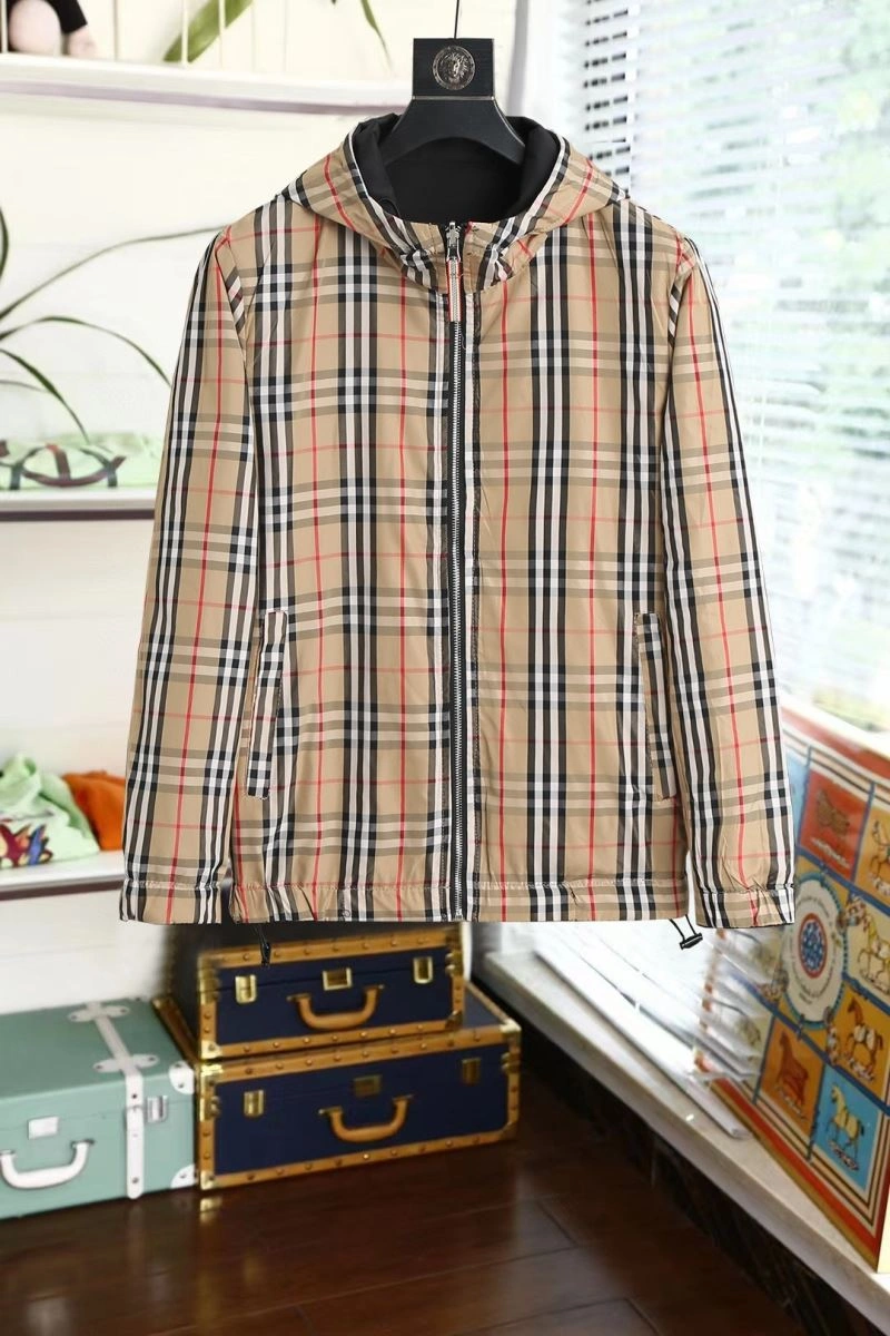 DailyWear Burberry Outwear 102170