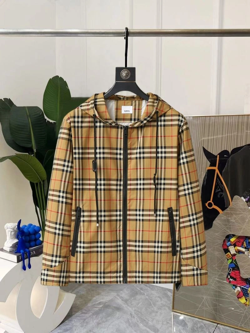 Burberry Outwear Breathable 102168